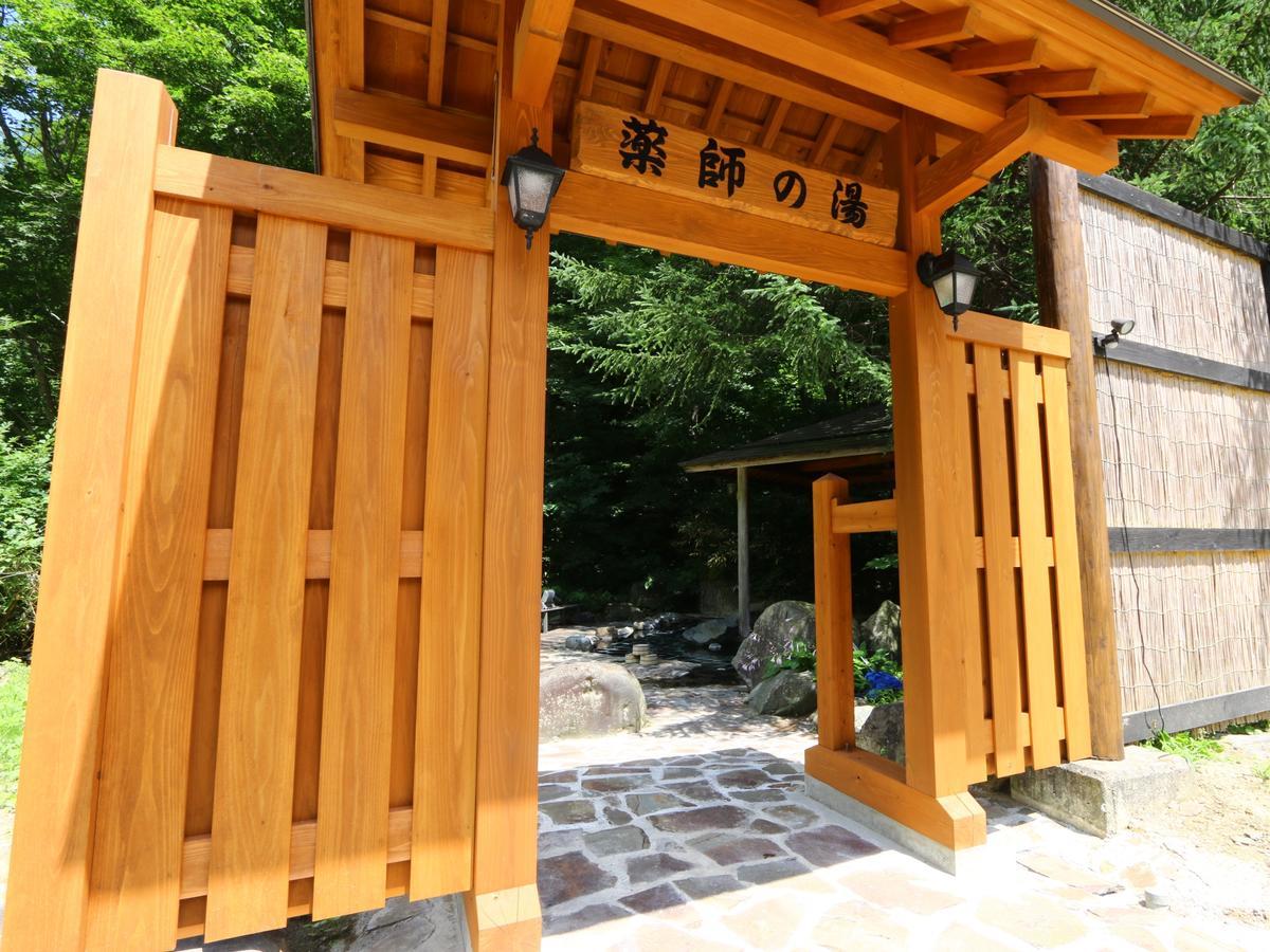 ホテルKiriake Riverside House 長野市 エクステリア 写真