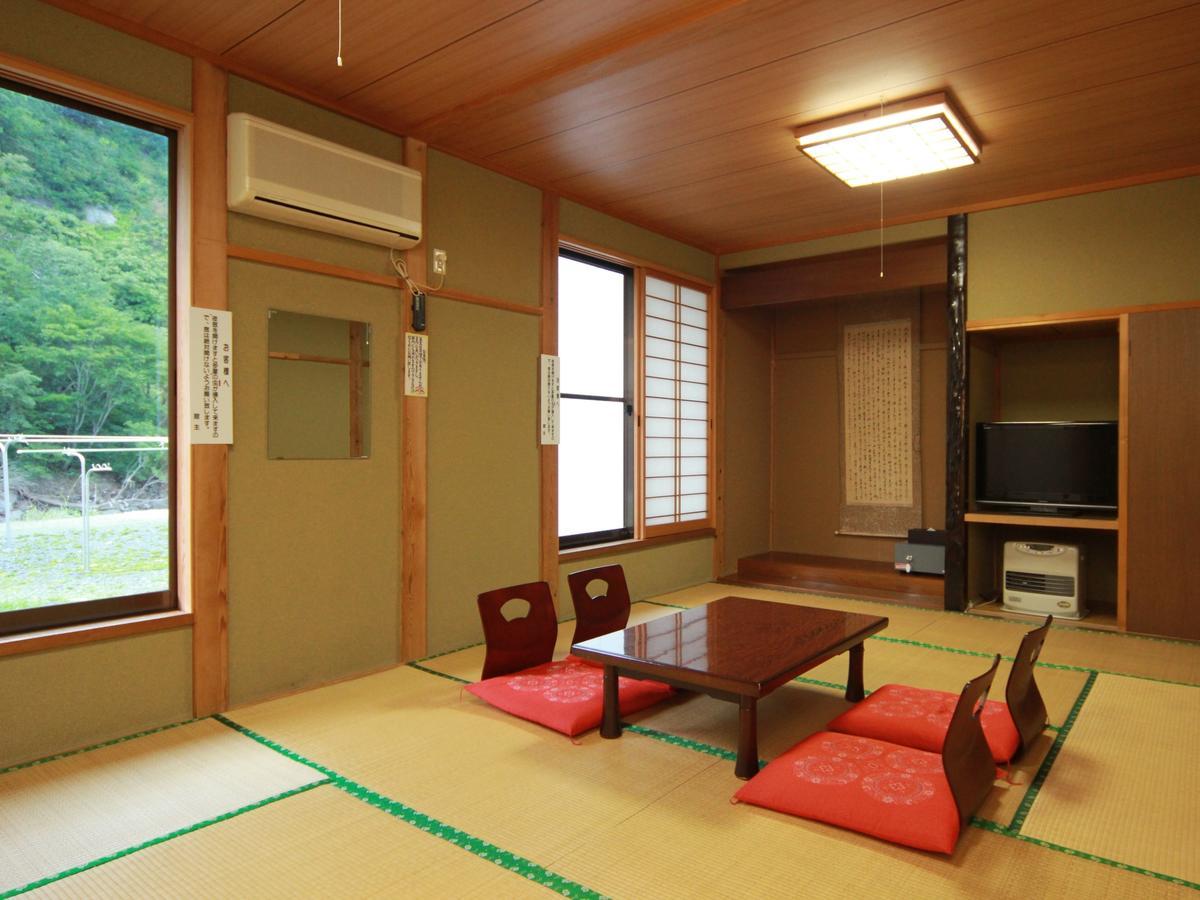 ホテルKiriake Riverside House 長野市 エクステリア 写真
