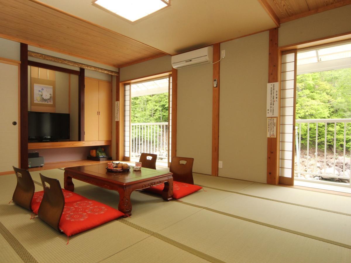 ホテルKiriake Riverside House 長野市 エクステリア 写真
